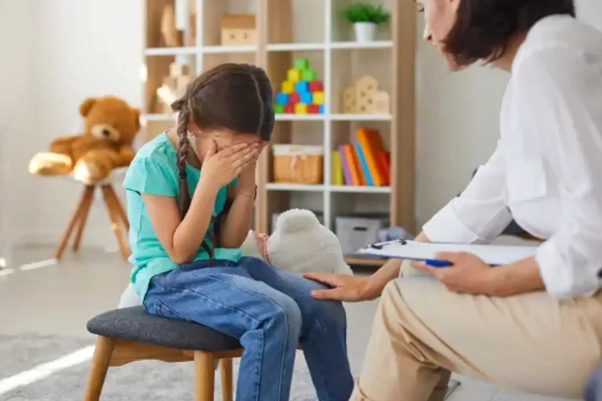 Enfants et adolescents en danger - Repérage et prise en charge par les professionnels en santé Enfants et adolescents en danger - Repérage et prise en charge par les professionnels en santé